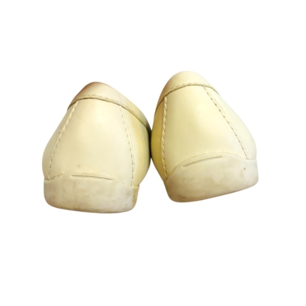 Driver Club USA Cream Leather Loafers - Picture 5 of 9